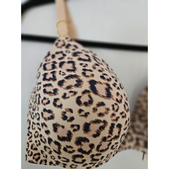 Incredible By Victoria’s Secret 38DDD Women Lined Demi Bra Underwired 1-2 - Picture 2 of 10